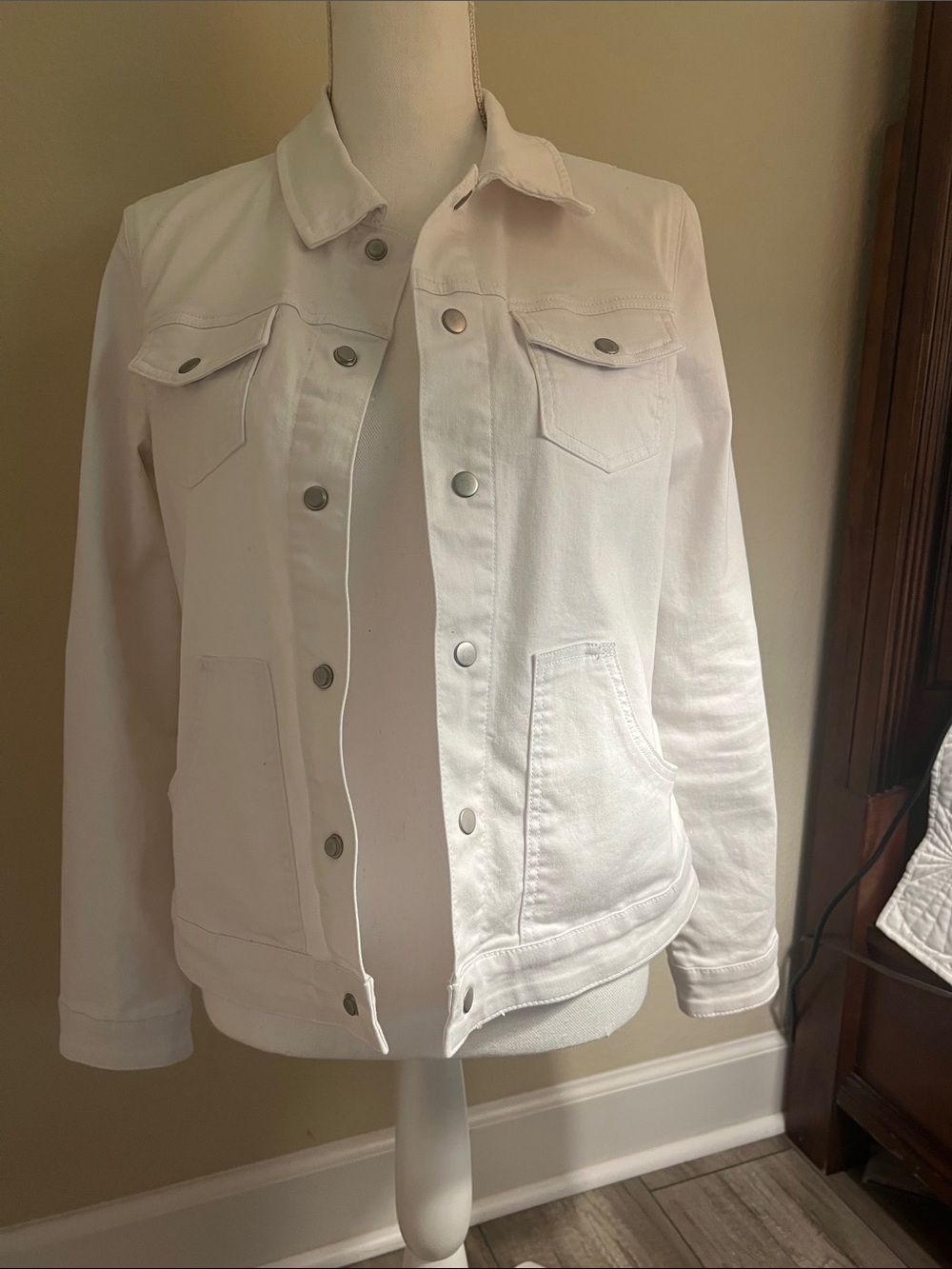 White jean jacket, small